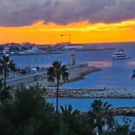 Superbe Vue Mer A 50 Metres Des Plages