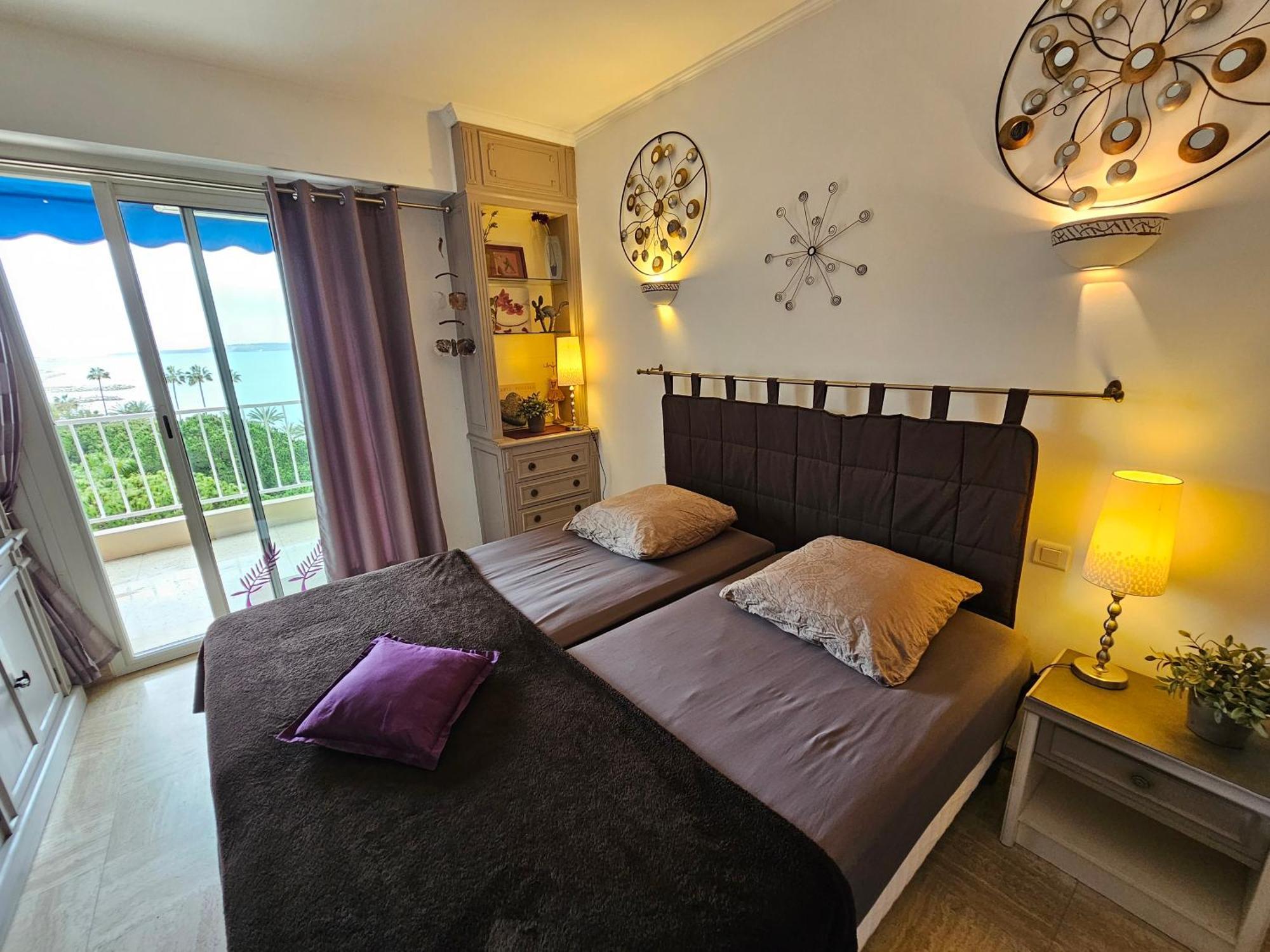 Superbe Vue A 50 Metres Des Plages Appartement *